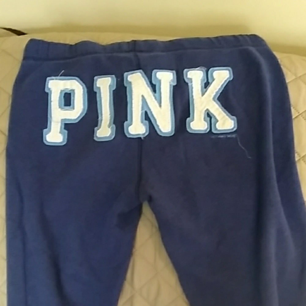 Dark blue VS sweatpants
